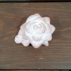 Isabel Bloom Rose Sculpture